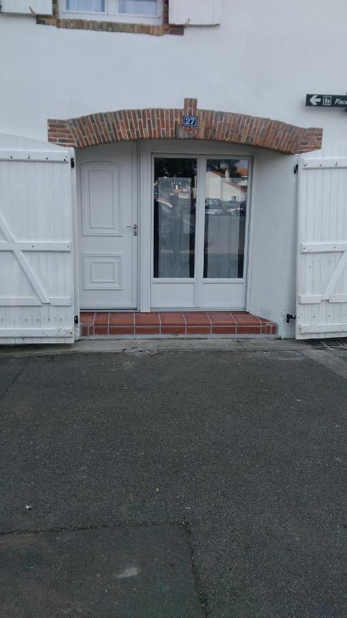 Ferienwohnung Au Coeur De Pornic Exterior foto